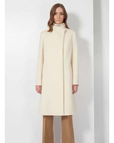 Wool and cashmere white coat