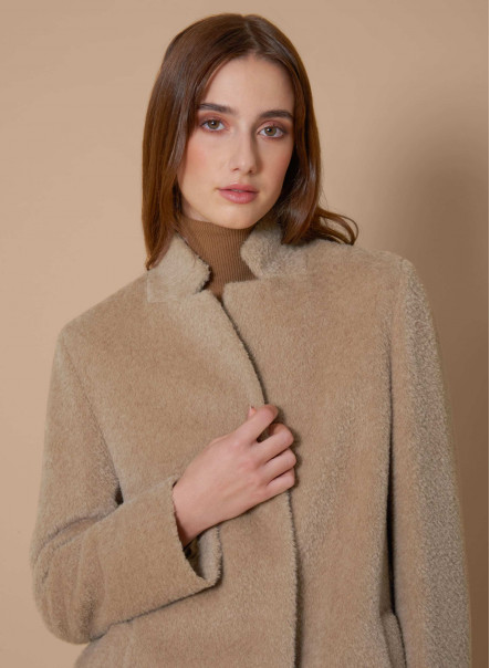Mantel aus Alpaka und Wolle mit umklappbarem Reverskragen