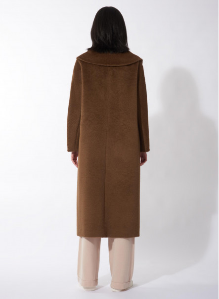 Tobacco clearance coloured coat