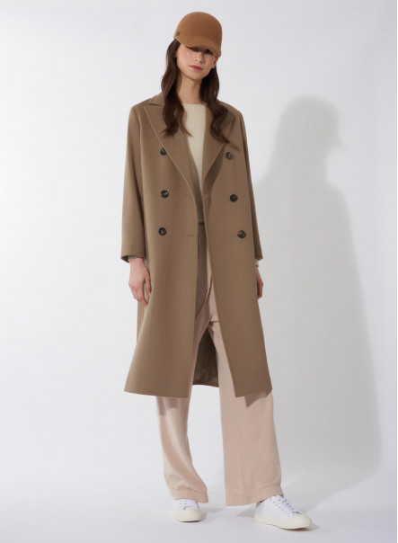 Sustainable double breasted camel wool and cashmere long coat | Cinzia