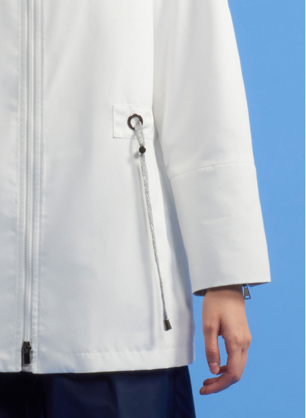 Water resistant tech satin white hooded jacket with jersey details